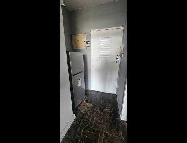 1 BEDROOM PROPERTY TO RENT IN PARKTOWN